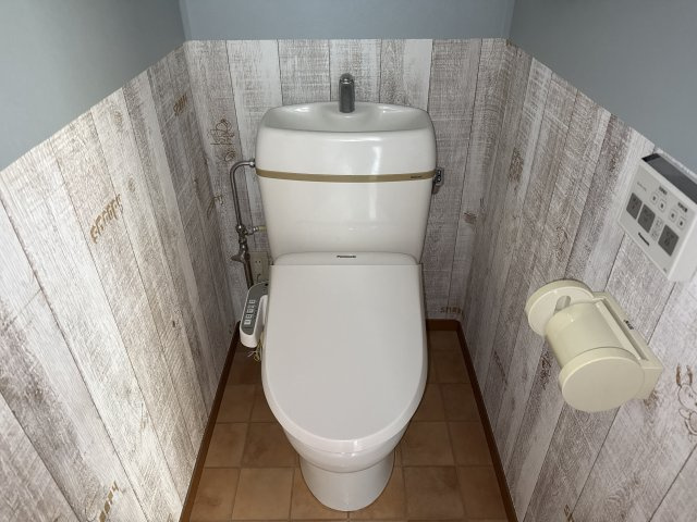 ヴィラ・レグルスのトイレ