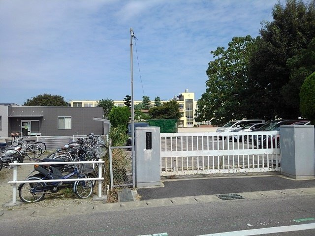 アルファードの周辺|江南市立　古知野南小学校まで350m