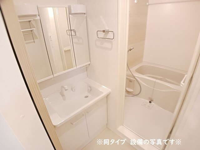 アルファードの洗面所