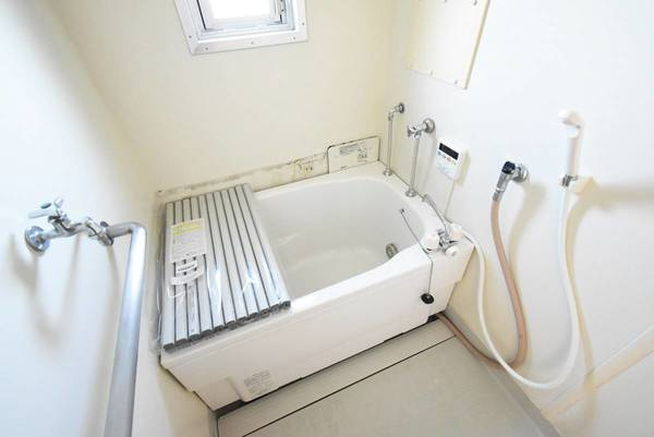 ビレッジハウスなかのめ1号棟の浴室|ビレッジハウスの同一物件・同一タイプの間取りの写真です