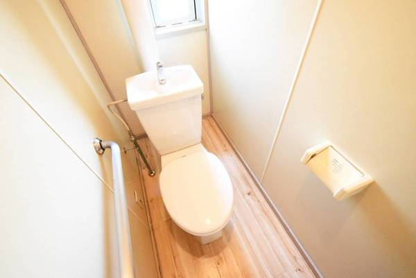 ビレッジハウスなかのめ1号棟のトイレ|ビレッジハウスの同一物件・同一タイプの間取りの写真です