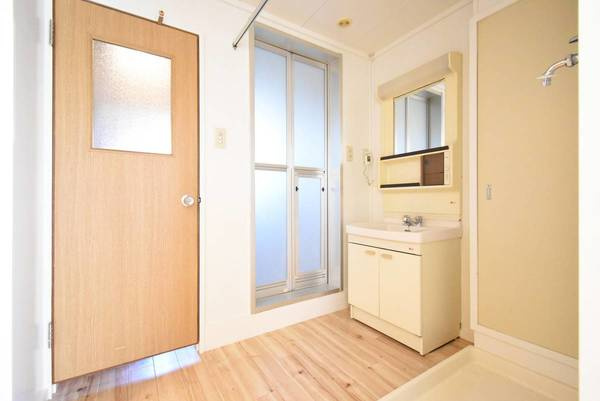 ビレッジハウスなかのめ1号棟の洗面所|ビレッジハウスの同一物件・同一タイプの間取りの写真です