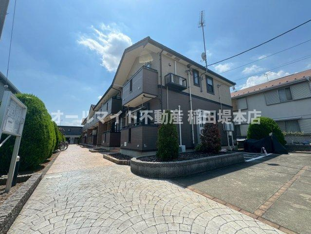 世田谷区喜多見４丁目のアパート