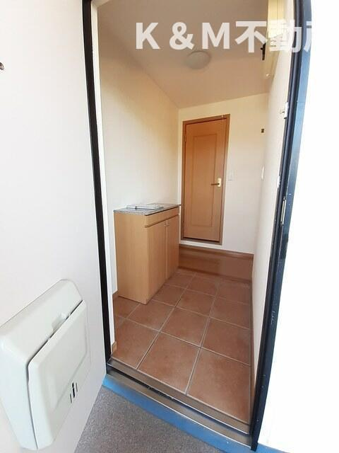 カーサ・アウローラの玄関|ゆったりとした玄関です