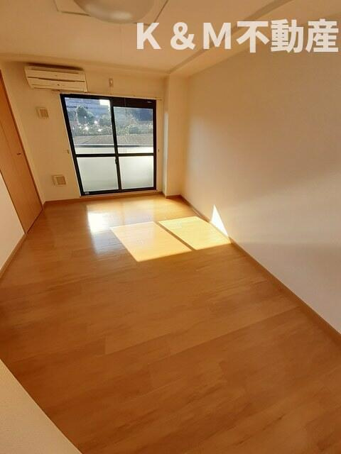 カーサ・アウローラの居間・リビング|ゆったり過ごせるリビングです