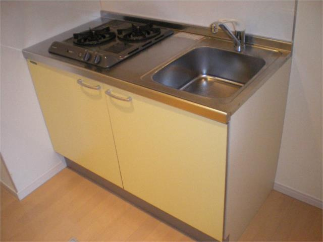 川崎市多摩区枡形６丁目のアパートのキッチン