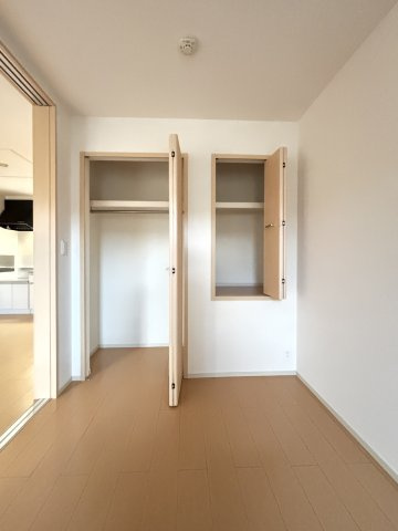 ベル　シェリルＢの収納