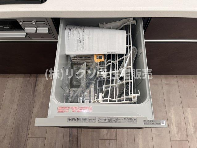 ローズハイツ香里園 3号棟の設備|食洗機付き
■物件内覧・資金計画相談・住宅ローン相談、リフォーム相談、お問合せ受付中■
※当日・翌日のご内覧、ご相談はお電話でのお問合せがスムーズです！