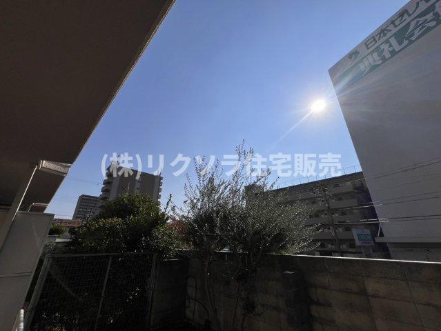 ローズハイツ香里園 3号棟の展望|■物件内覧・資金計画相談・住宅ローン相談、リフォーム相談、お問合せ受付中■
※当日・翌日のご内覧、ご相談はお電話でのお問合せがスムーズです！
