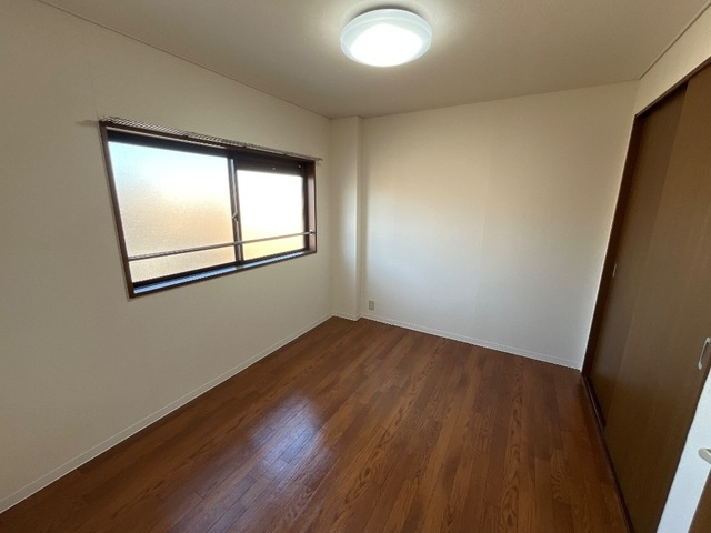 マロンステージＡ棟の寝室