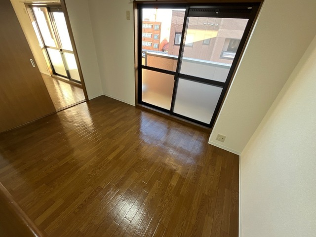 マロンステージＡ棟の居間・リビング