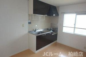 柏崎市常盤台のアパートのキッチン