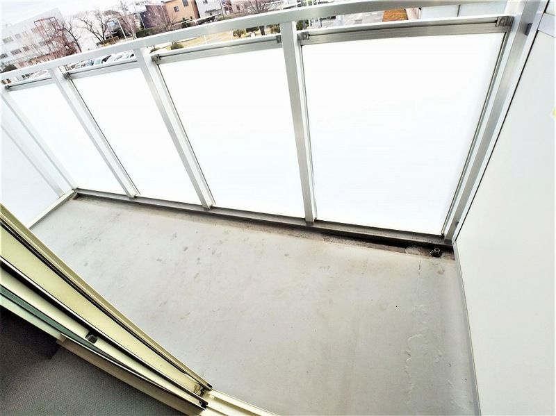 レオネクストヒマワリのバルコニー