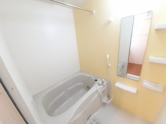 【浴室】 | リーベンスヴュルディヒ | ゆったり過ごせるお風呂です