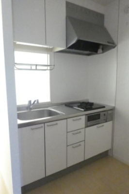 【キッチン】 | シャーメゾンロイヤルオークス | 同間取り別部屋写真です。