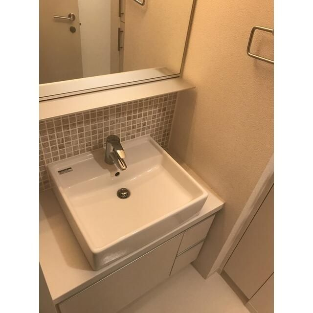 コンフォリア東池袋ＷＥＳＴの洗面所|☆このお部屋は仲介手数料0円です☆