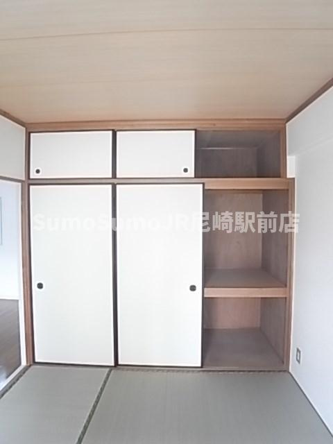 プルミエール塚口の収納|便利な収納スペースです