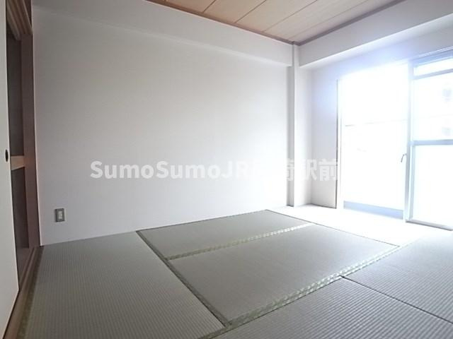 プルミエール塚口の居間・リビング|ゆったり過ごせるリビングです