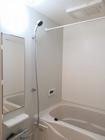 メゾン・ヴェルファイアⅤの浴室|お風呂で日々の疲れを落としましょう