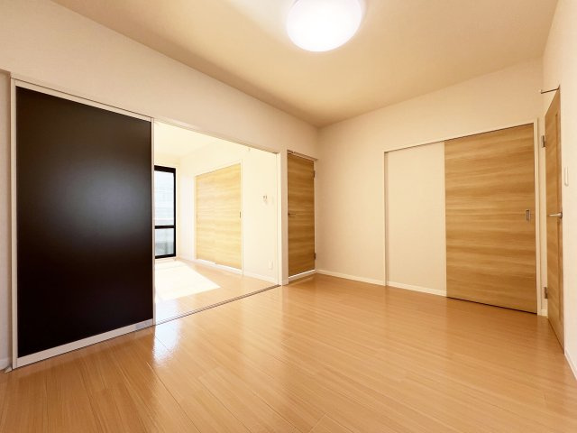 セントラルヴィレッジの居間・リビング|リフォーム完了しました♪