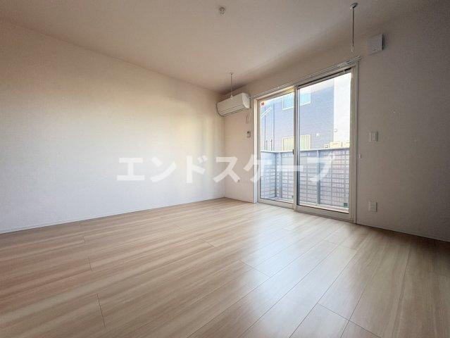 コモド　Ａの居間・リビング|高崎、前橋エリアのお部屋探しはエンドスケープまで！お客様の理想お聞かせ下さい♪