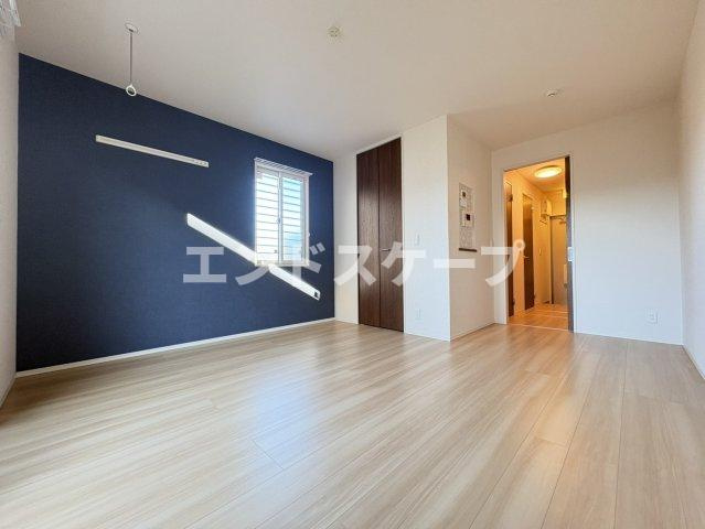 コモド　Ａの居間・リビング|高崎、前橋エリアのお部屋探しはエンドスケープまで！お客様の理想お聞かせ下さい♪