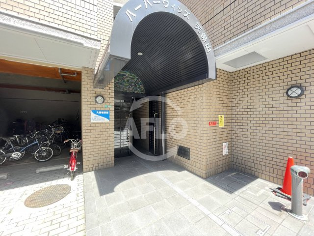 ハーバーウィンズ天保山のエントランス|ハーバーウィンズ天保山　エントランス