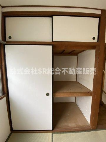 新池島町3丁目中古戸建の収納|たっぷりとした収納スペースです