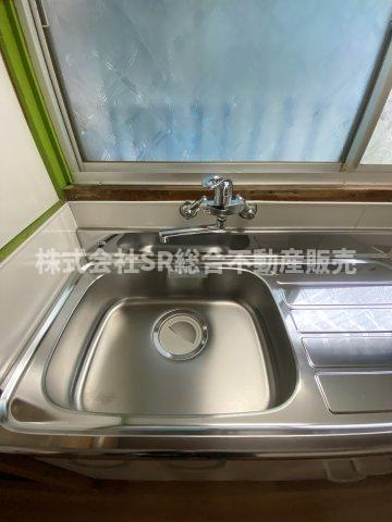 新池島町3丁目中古戸建のキッチン|シンクピカピカです☆