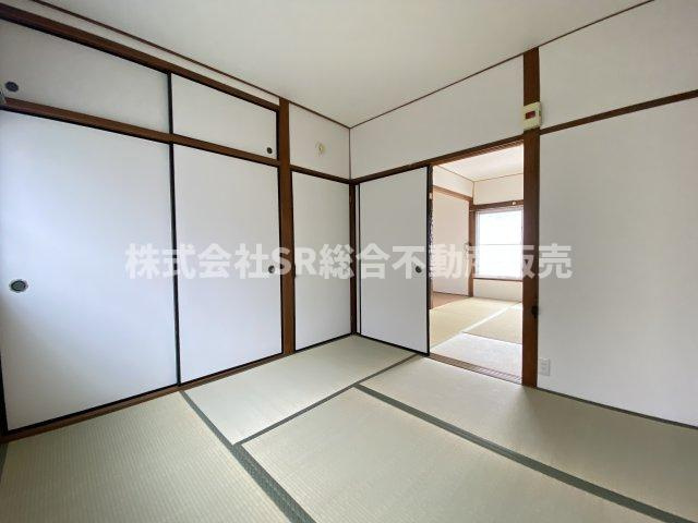 新池島町3丁目中古戸建の和室|和室、ちょっとしたくつろぎスペースにいかがでしょうか