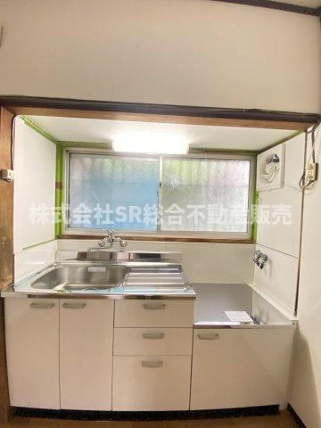 新池島町3丁目中古戸建のキッチン|キッチン入替されたばかりです♪