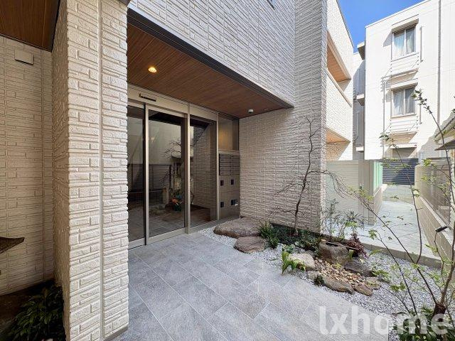 シャーメゾン　ソルコート　上中条のエントランス