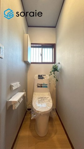 所沢市小手指南4丁目　中古戸建のトイレ|3/12 撮影