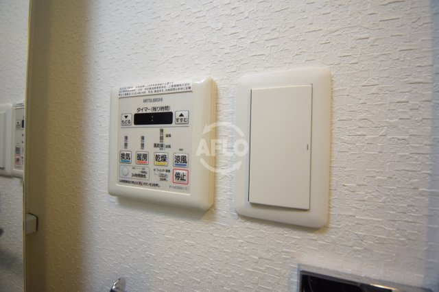 コンフォリア心斎橋ＥＡＳＴの設備|コンフォリア心斎橋ＥＡＳＴ　浴室乾燥機