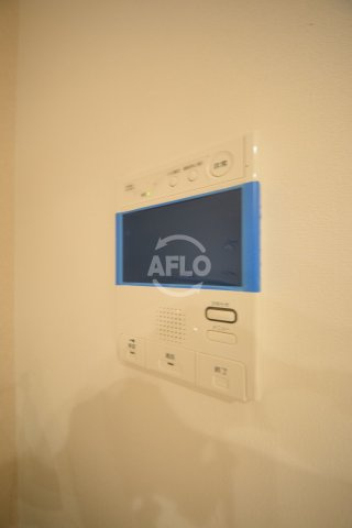 コンフォリア心斎橋ＥＡＳＴのセキュリティ|コンフォリア心斎橋ＥＡＳＴ　モニター付きインターホン