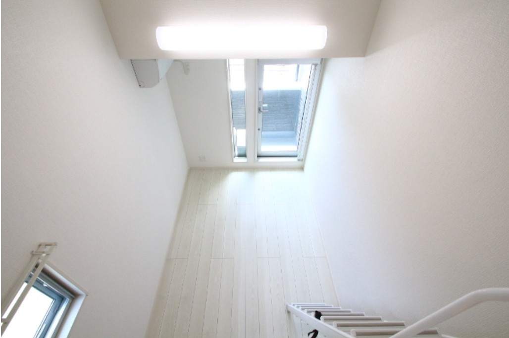 コンホーム北与野の居間・リビング|※同建物別部屋　