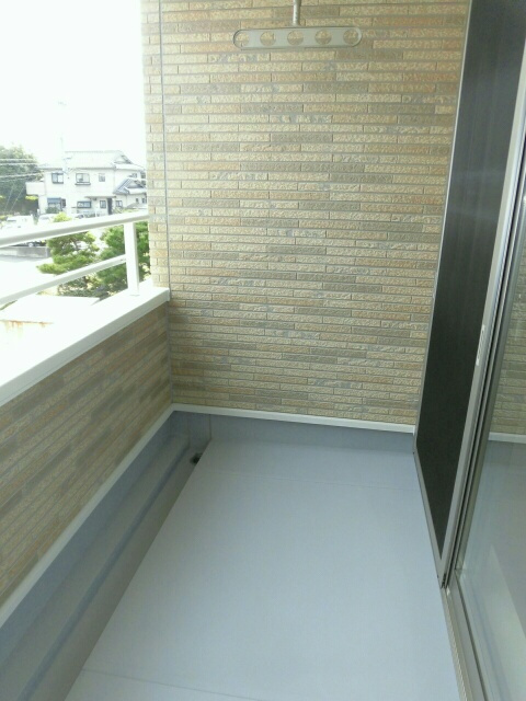 ヴェルデ神田のバルコニー