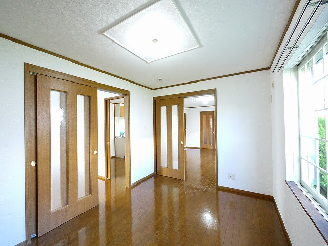 パルティーレの寝室|使い勝手のいい洋室です