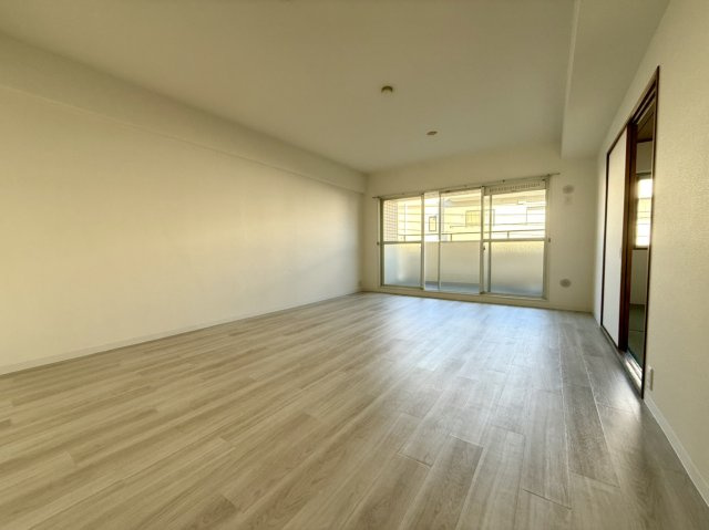 メゾン大蔵の洋室