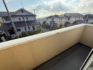【バルコニー】 | 川西市丸山台３丁目 | バルコニーは南向きです♪
