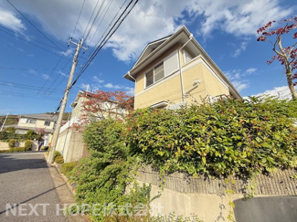 【外観】 | 平成７年７月建築！令和７年５月リフォーム済み！閑静な住宅街です♪いつでもご見学できます！