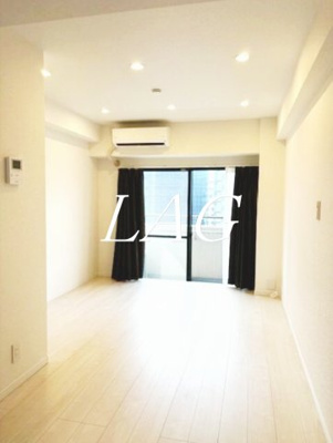 【居間・リビング】 | ライオンズステーションプラザ大塚第二 | 洋室のお部屋です。