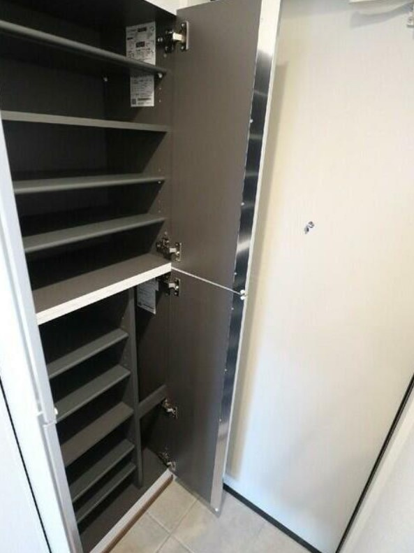 エクセラン大宮の収納