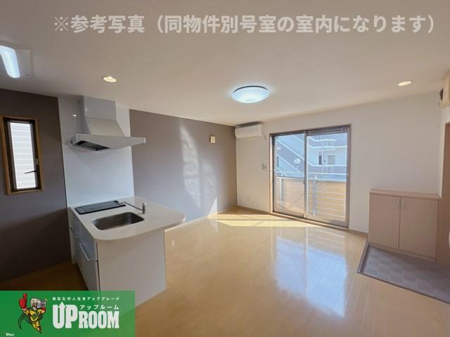 サン・FRIENDS北外山Ⅱ Bの居間・リビング