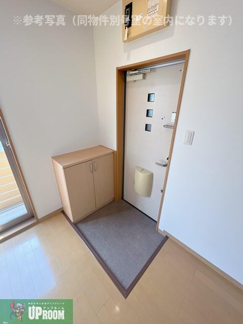 サン・FRIENDS北外山Ⅱ Bの玄関