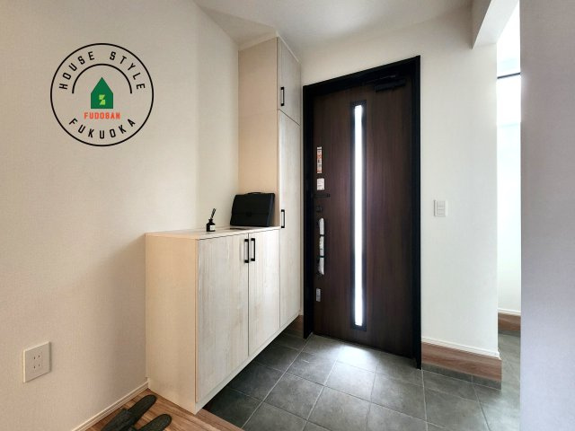 福岡市早良区重留2丁目第2-2棟(1号棟)の防犯設備|二重ロックでしっかり防犯対策ができます。