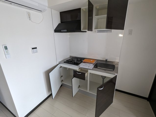 June Six SKYのキッチン