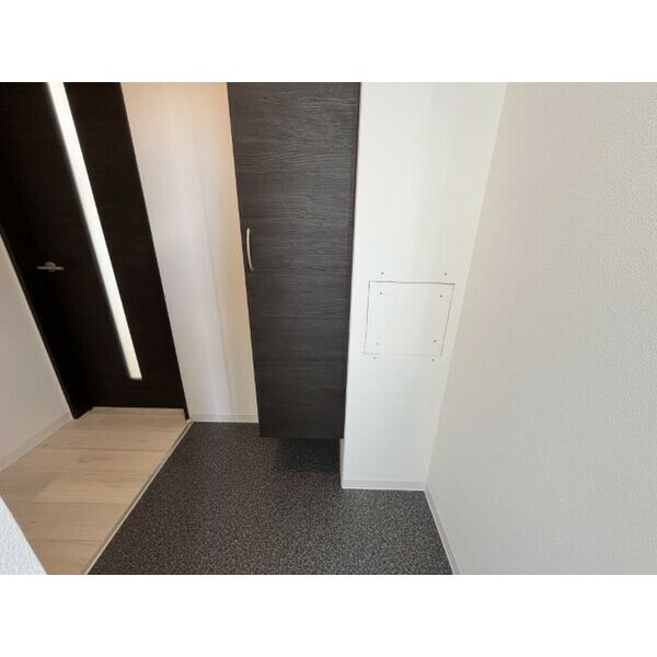 ジーメゾン名古屋松下イエシアの玄関