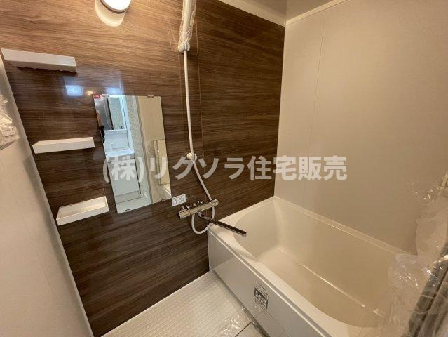 グリーンヒル光善寺住宅第１０号棟の浴室|■物件内覧・資金計画相談・住宅ローン相談、リフォーム相談、お問合せ受付中■
※当日・翌日のご内覧、ご相談はお電話でのお問合せがスムーズです！