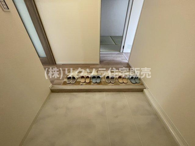 グリーンヒル光善寺住宅第１０号棟のトイレ|温水洗浄便座
■物件内覧・資金計画相談・住宅ローン相談、リフォーム相談、お問合せ受付中■
※当日・翌日のご内覧、ご相談はお電話でのお問合せがスムーズです！